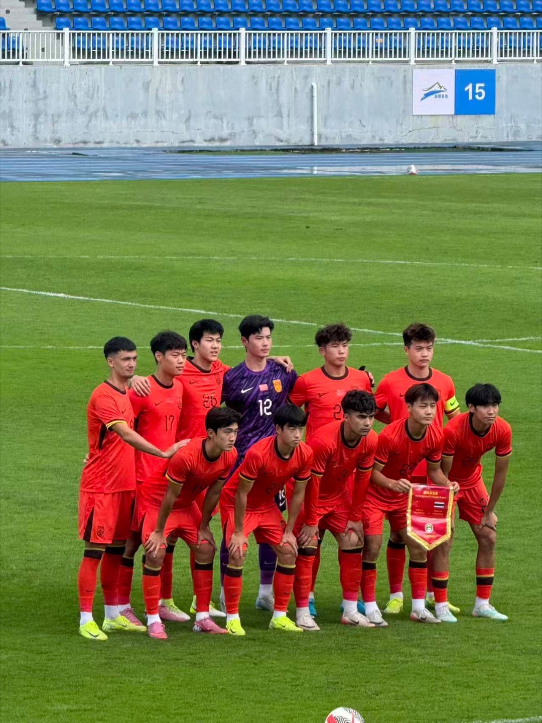 安东尼奥目前这支球队和此前久尔杰维奇带05国青一样，都可以概括为——王钰栋+其他