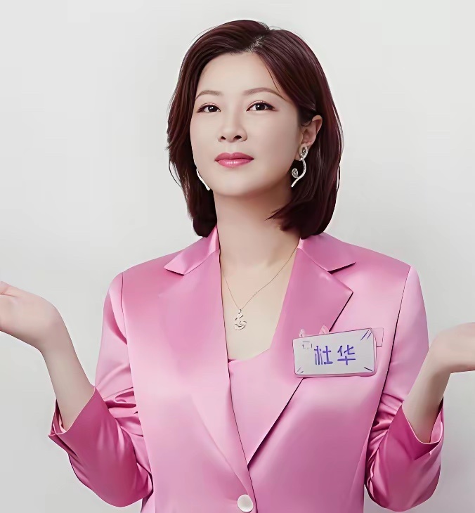 杜华估计后槽牙都咬碎了，李权哲霸座，结果被群嘲的人却是她。李权哲这名字，估计说出