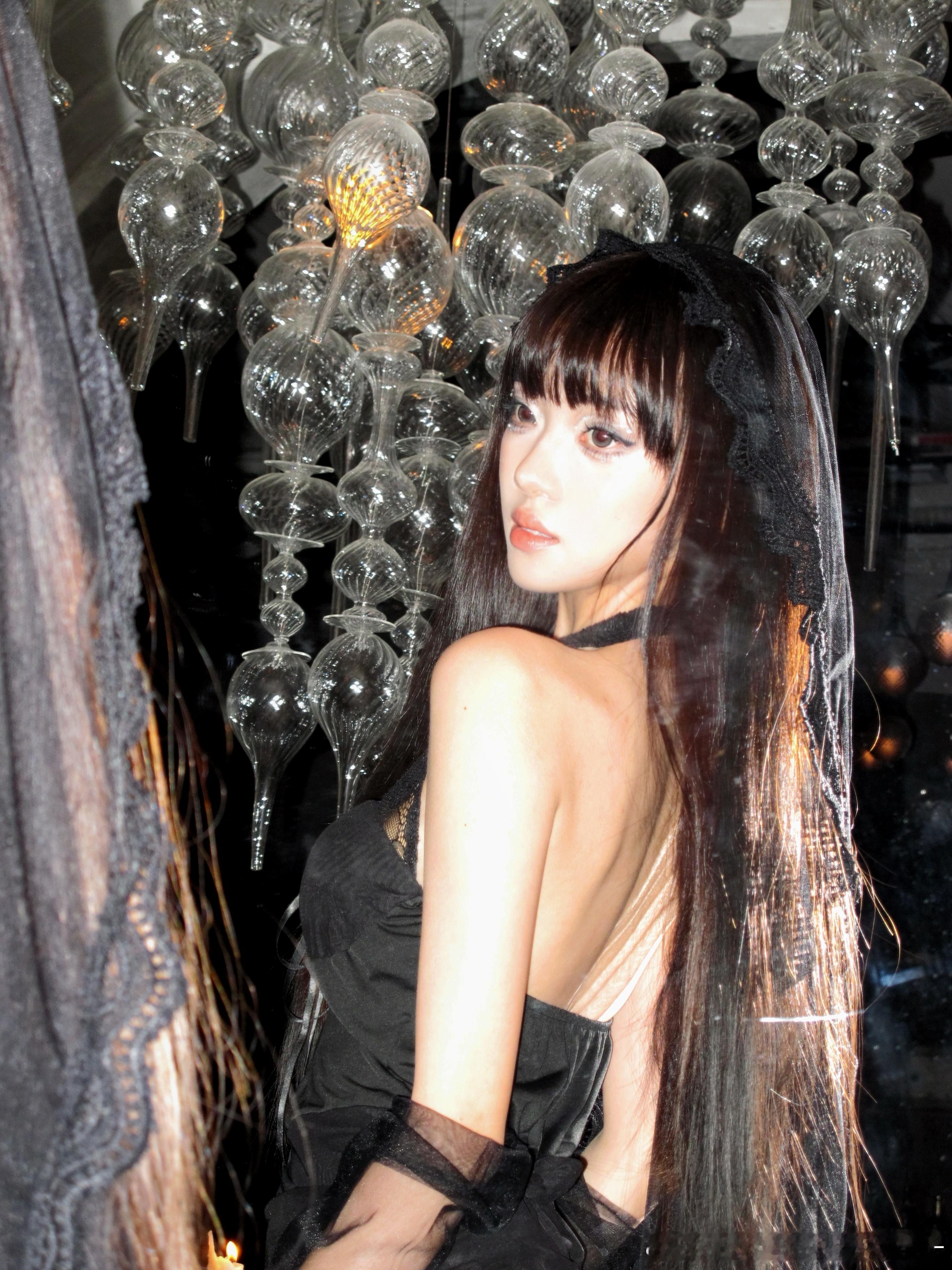 女巫还是暗黑新娘🖤 ​​​