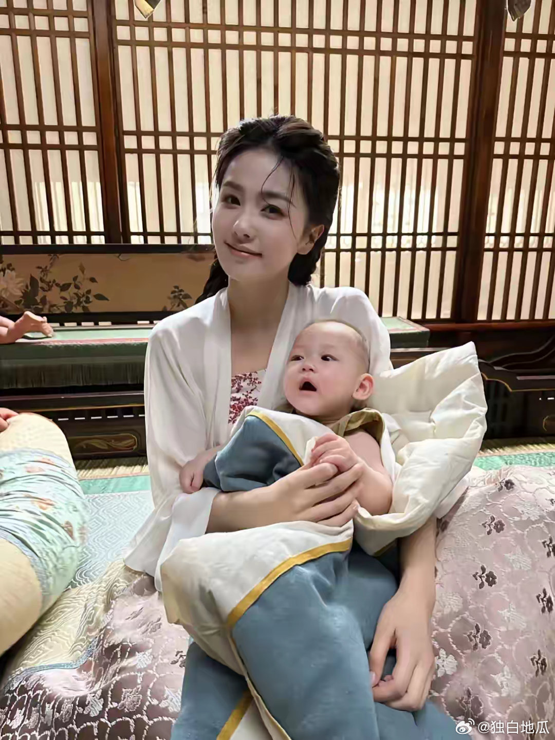 临江仙 三百年后才得知他们有一个孩子太虐了！作为女主，三世虐恋，男主和女主拜过三