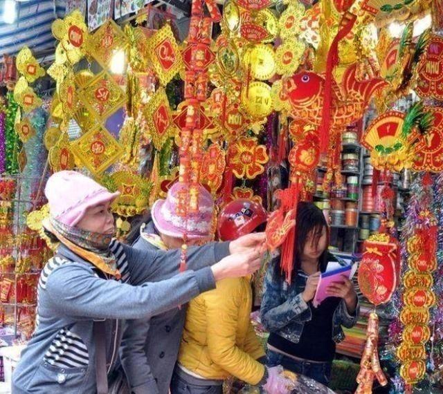 越南不恨美国，不恨日本，连殖民几十年的法国都不恨，就只恨中国，吃中国饭砸中国锅，