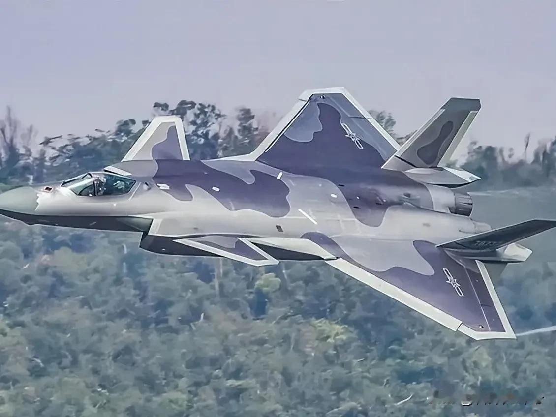 关于歼20生产要多久这个问题，作者觉得没那么简单！

歼20作为咱们的顶尖战机，