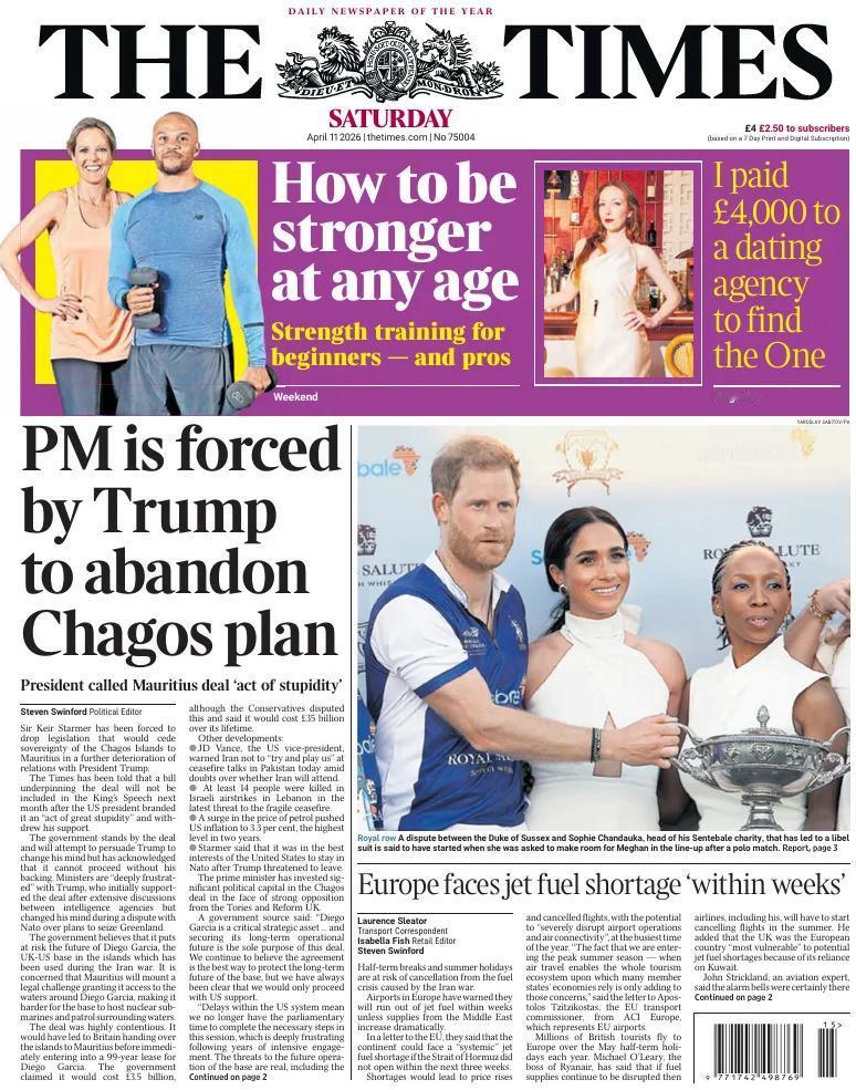 据《泰晤士报》报道，英国首相基尔·斯塔默爵士被迫放弃将查戈斯群岛主权归还给毛里求