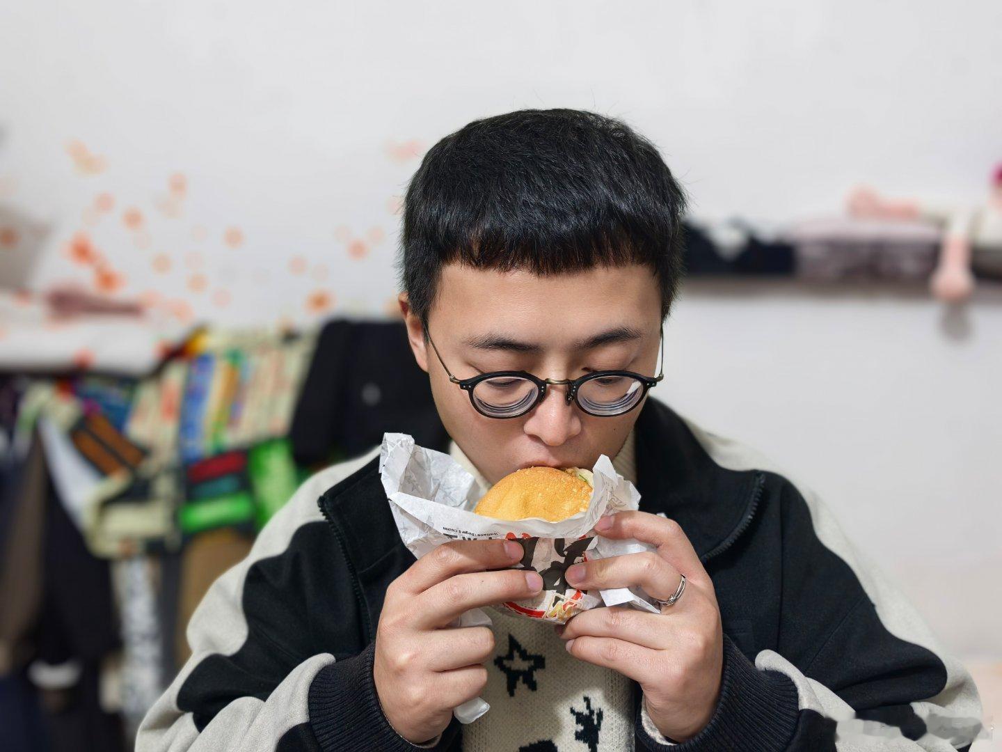 Bgm一响华莱士悠悠球登场   啊啊啊！华莱士，你这波操作简直太绝啦！💛这次华
