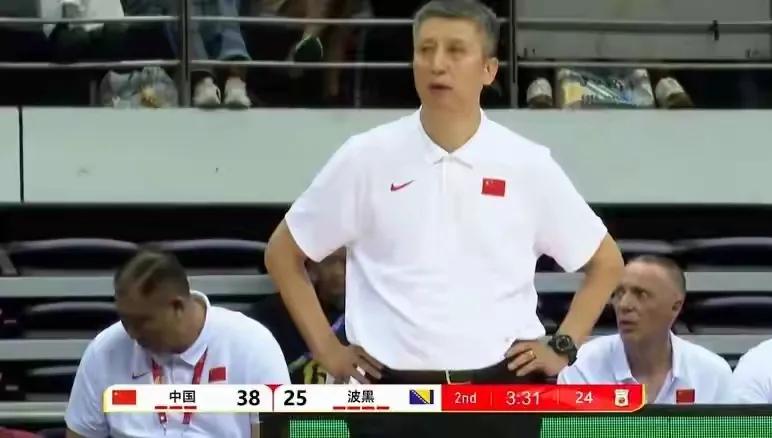 3分险胜，男篮75-72波黑，来看看怎么说，徐杰等国手后卫差距。徐杰最后2分钟打