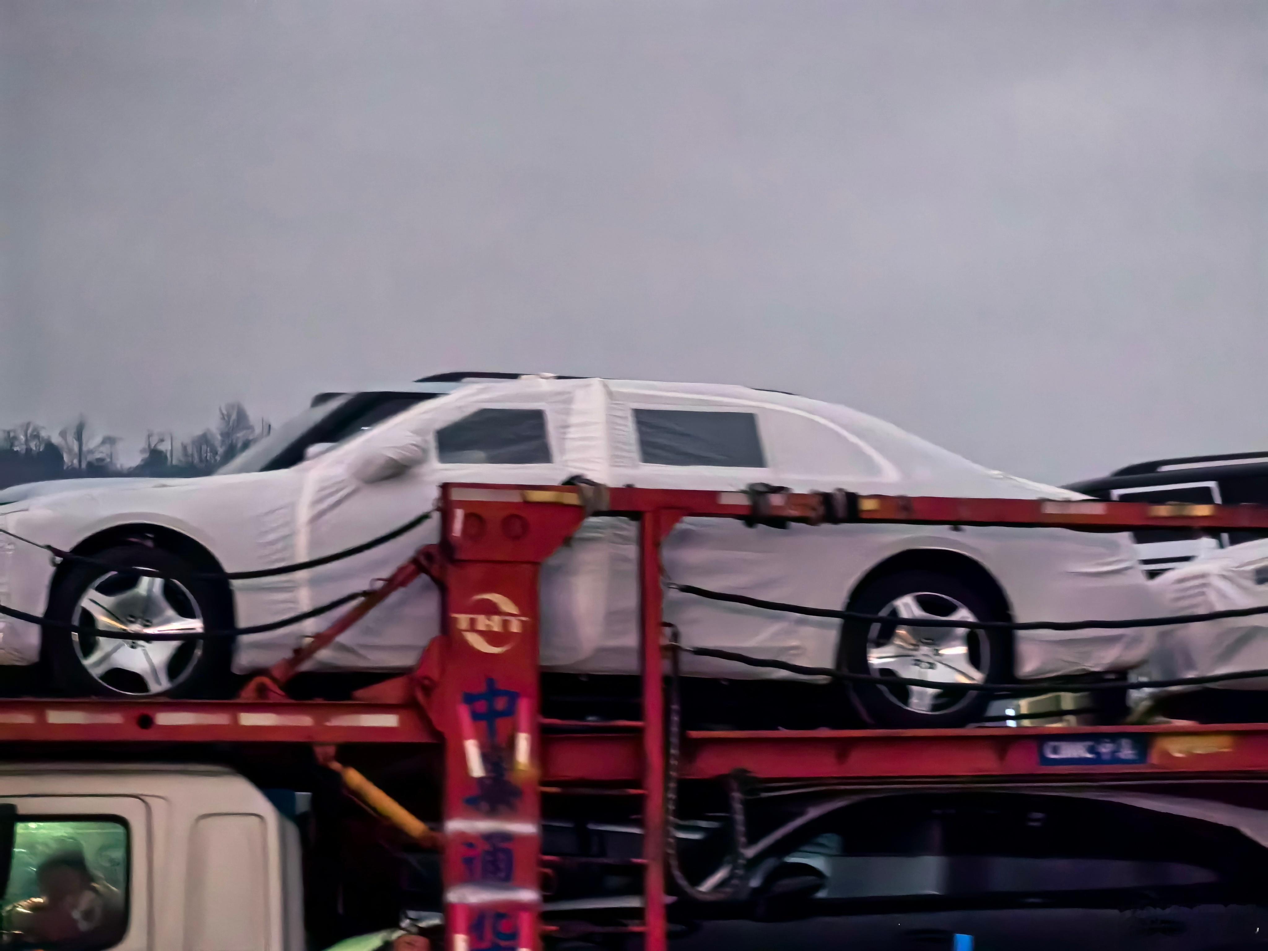 平平淡淡猜个车，评论区哪位大佬订的车到了？ 