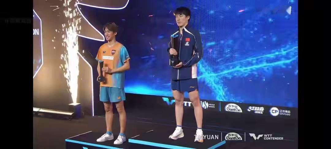 恭喜温瑞博世界排名上升到第11位！
温瑞博在其他几个大哥被纷纷淘汰之后，顶住巨大