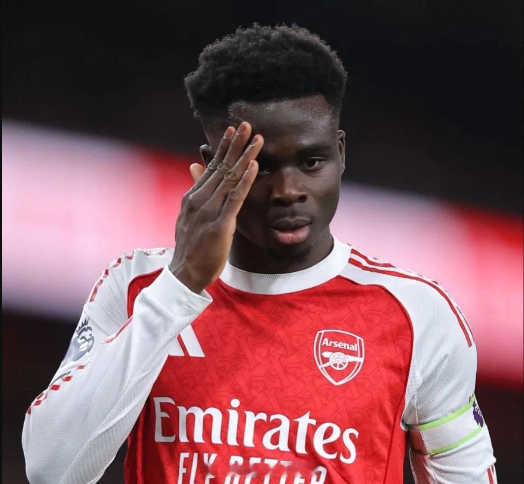 太阳报记者SC消息，萨卡肌肉受伤，但伤病并不严重，目前的预期是萨卡能出战2月22