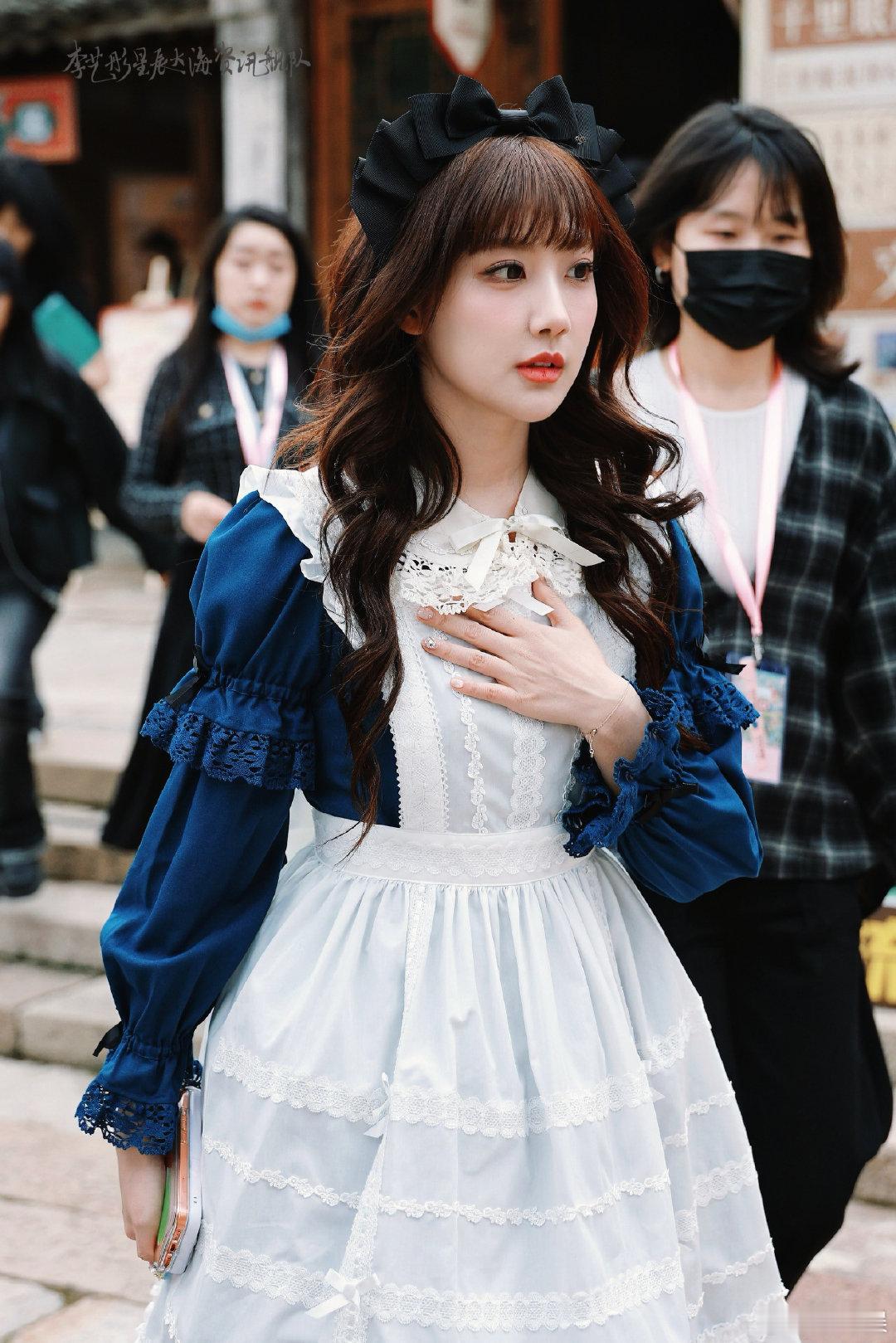 李艺彤说李小冉很漂亮李艺彤喜欢李小冉 李艺彤也太直白可爱！大方表示浪姐喜欢李小冉