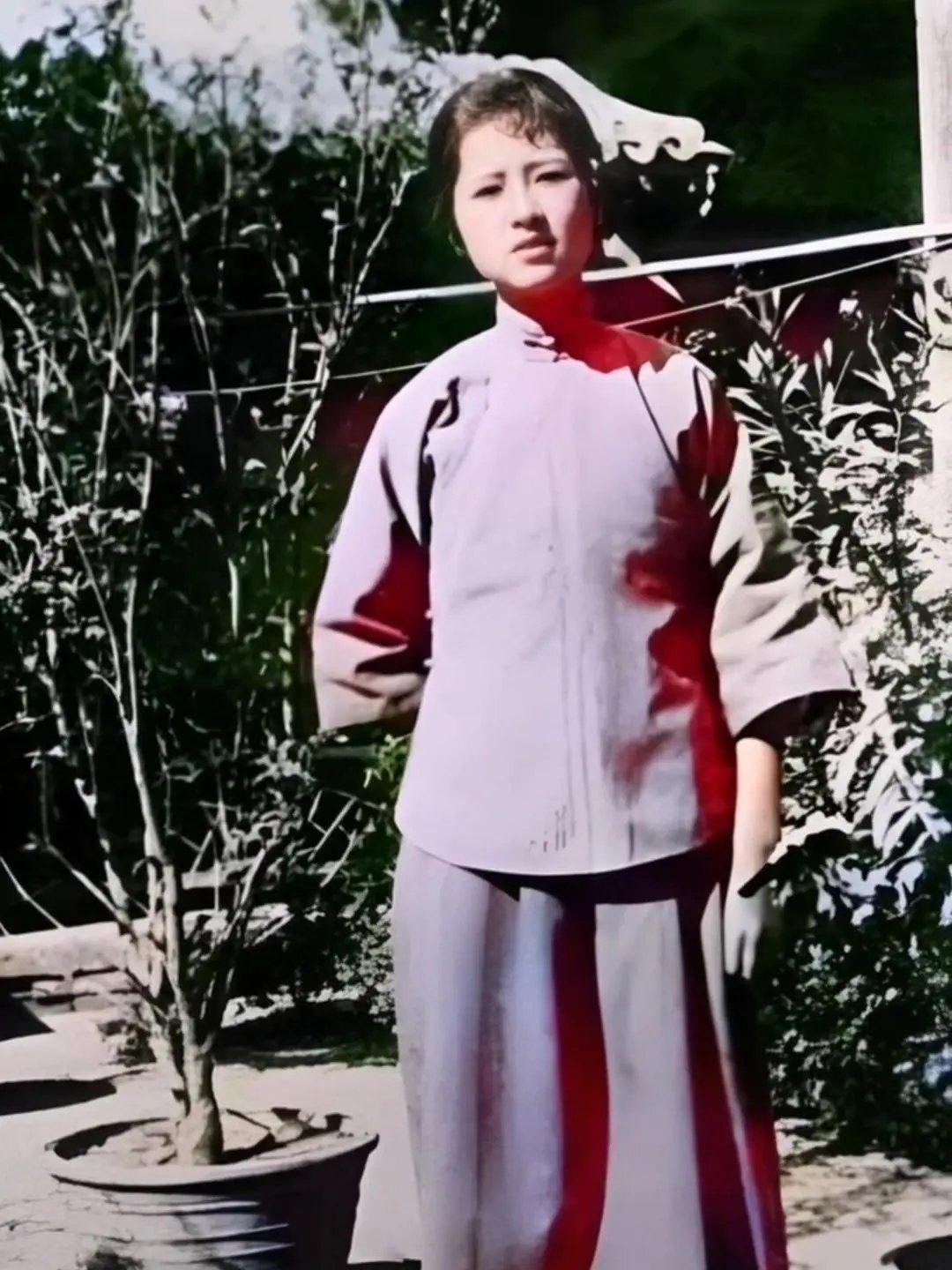 1984年，89岁的金岳霖生命即将走到尽头，可是他仍然忘不了林徽因。

临终前，