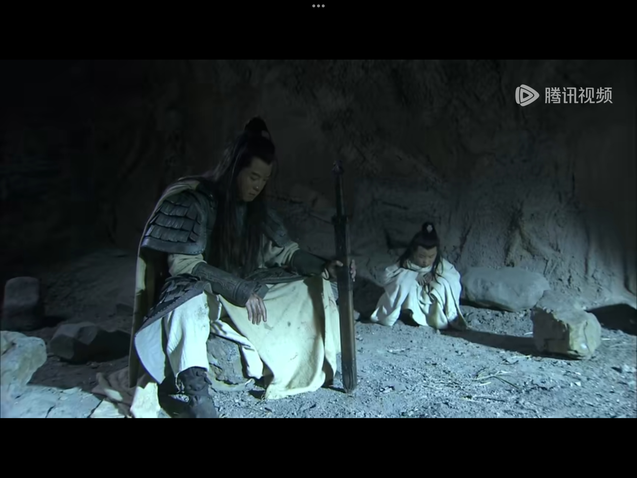 新三国的孙策和权儿怎么这么萌，两坨小白虎，萌之萌之