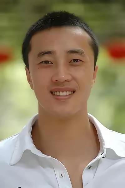 追剧《归队》一直以为饰演川野的演员是日本人，原来他是毕业于中央戏剧学院的郭晓明！