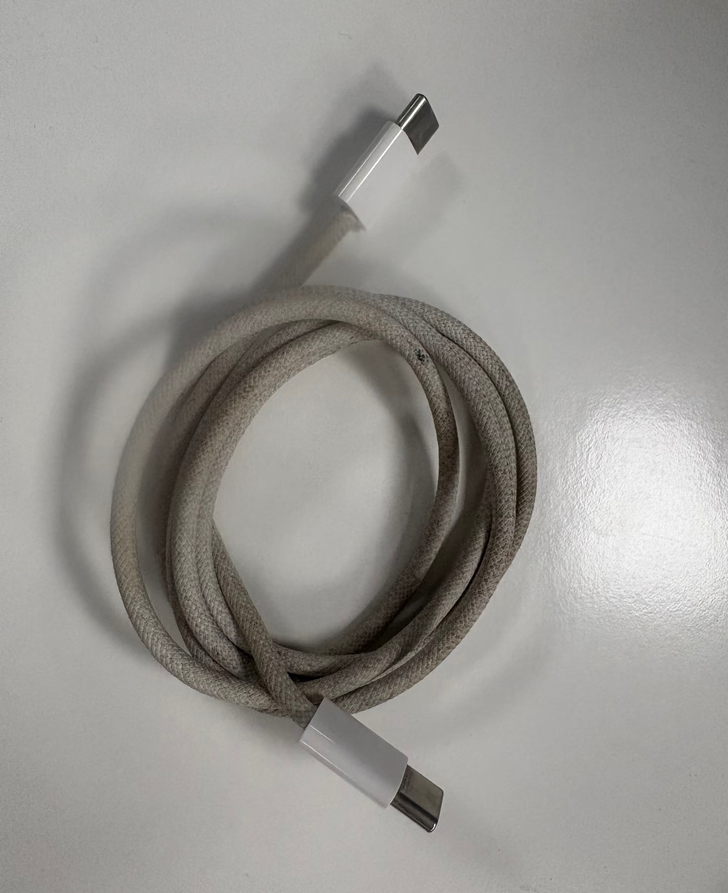 苹果手机编织线怎么清洗？ 