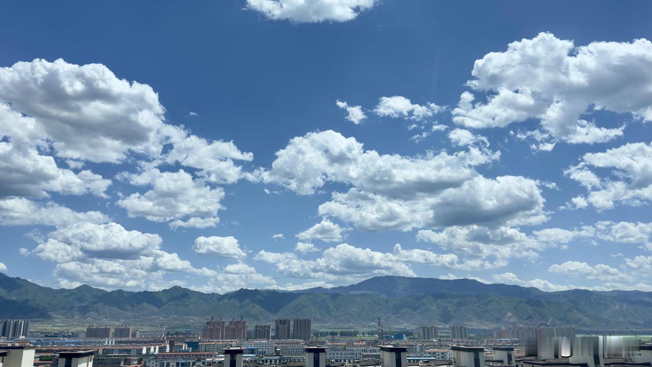 晒图笔记大赛随手拍_天空白云远山