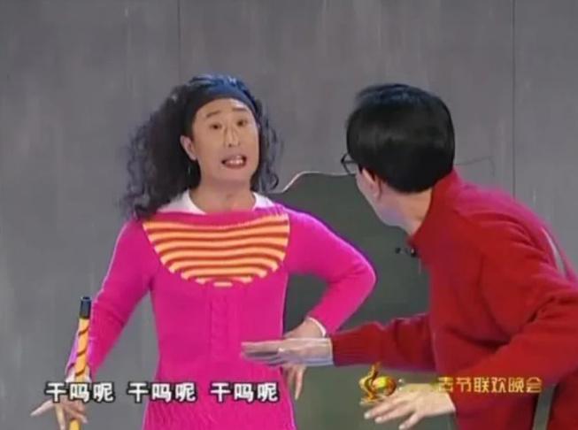 工人弄错门牌号女子新房被拆光 这都能搞错，看见是新房拆前好歹再问问确定一下吧[允