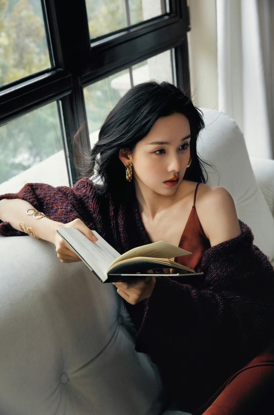 陈都灵豪门显贵穿搭～ ​​​