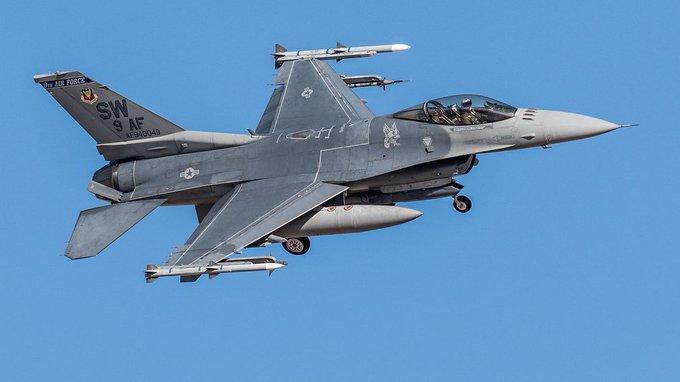 美国空军的F-16战机正逐步走向退役，但在此之前，它们创造了多项纪录。2019年