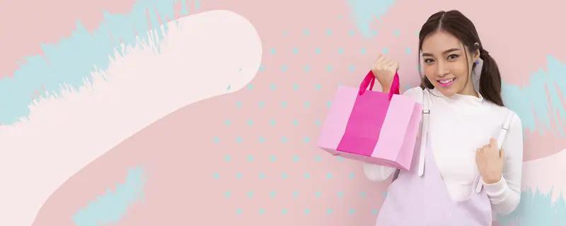 女顾客刚坐下店里瞬间坐满 女顾客刚坐下店里瞬间坐满，这场景简直太有戏剧性了！可能