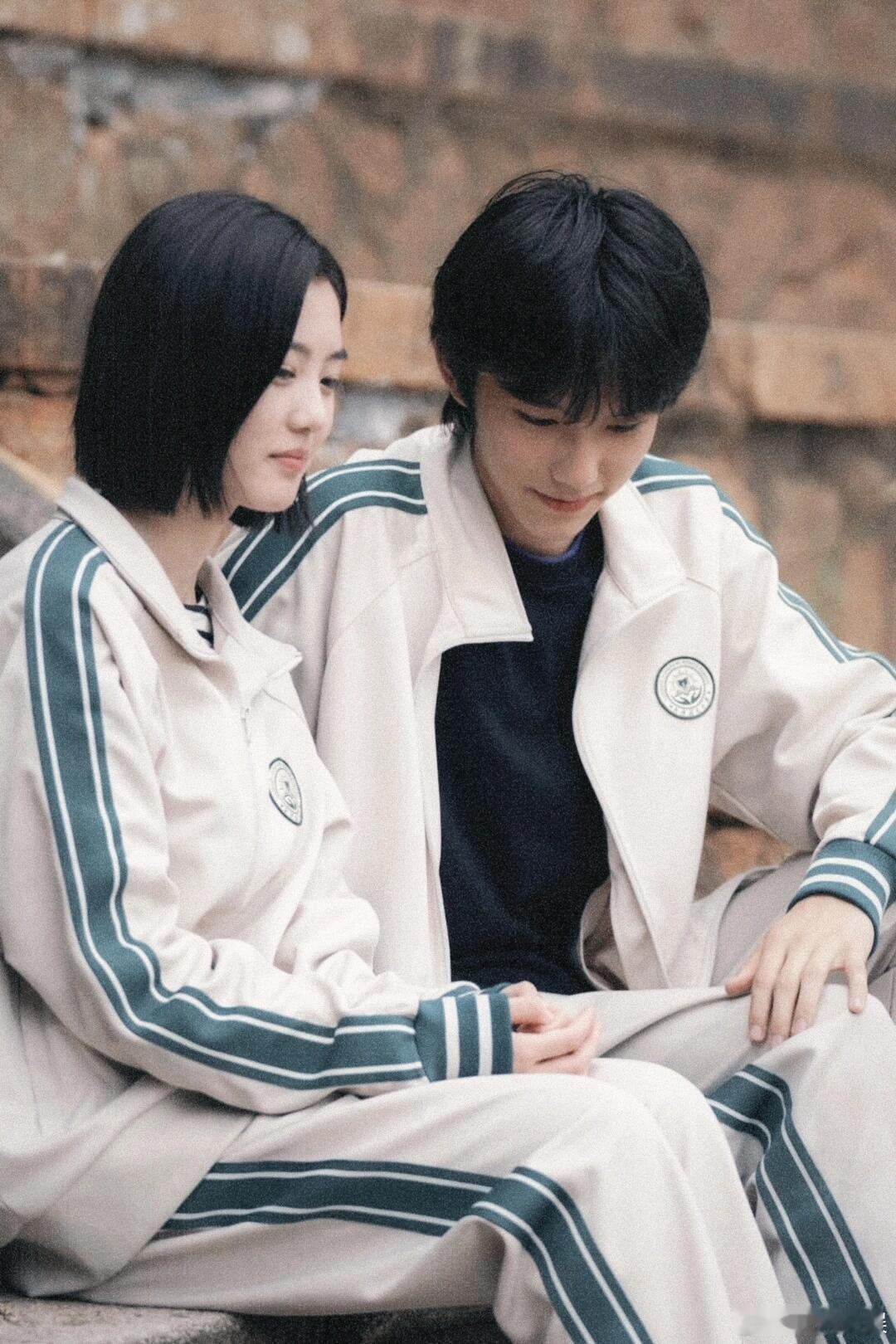 《春色寄情人》的少年组演的真的很好！好有氛围感！当时看这部剧就是因为少年组[哇]