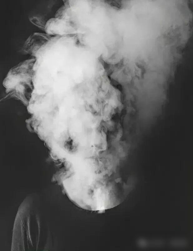 1、男人的黄金期就是在学校，长得帅，打篮球技术好，就有女孩子喜欢你；学习成绩好；
