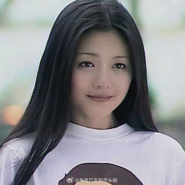 疑似单依纯方工作人员回应，承认侵权了，但强调单依纯绝非刻意侵权作品。给李荣浩道歉