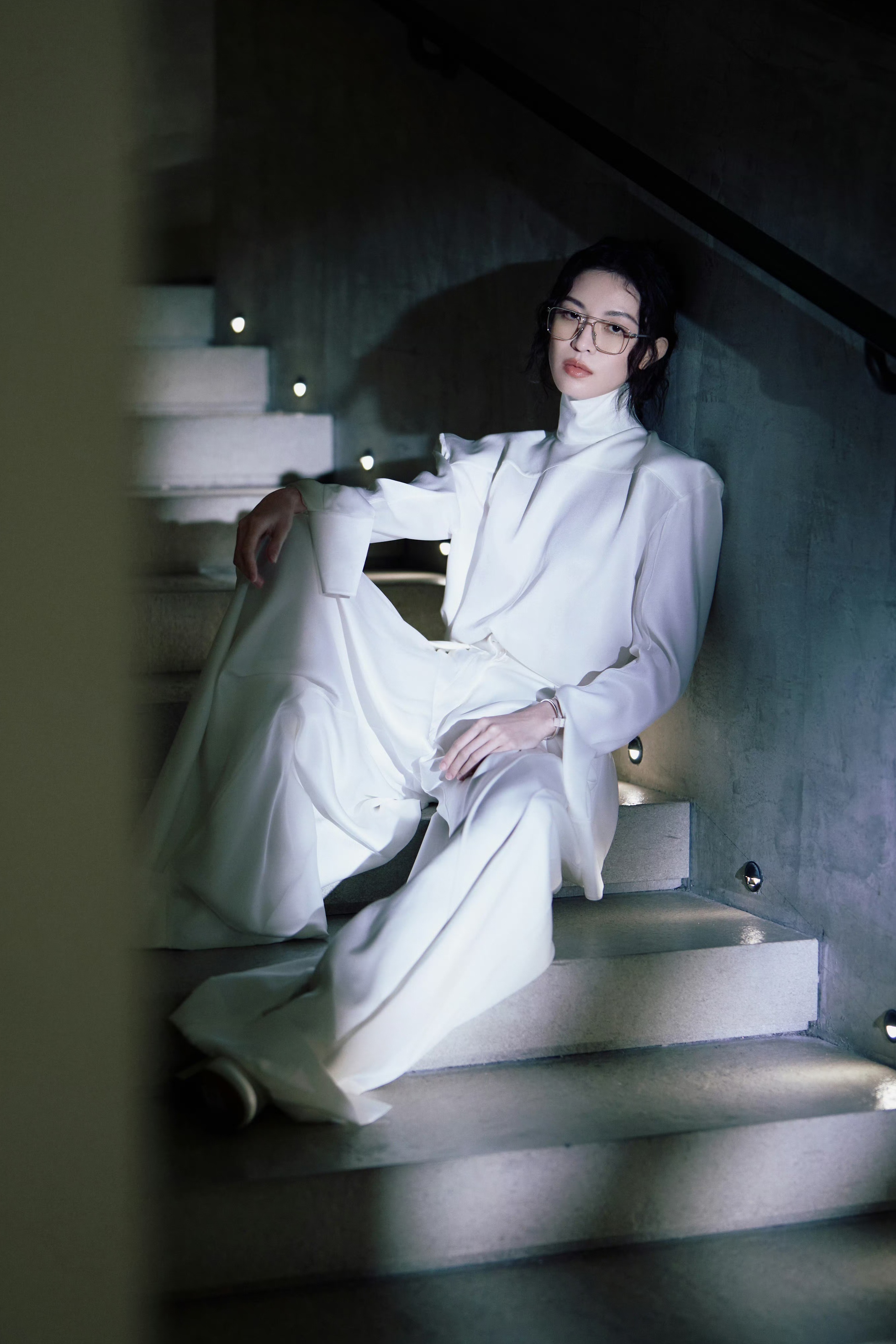 钟楚曦现身北京三里屯太古里路易威登之家开幕活动 