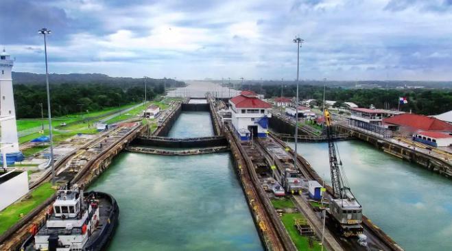 虽然老美打了我们，但他的拳头一定很疼，我们赢了！

1 月 29 日巴拿马最高法