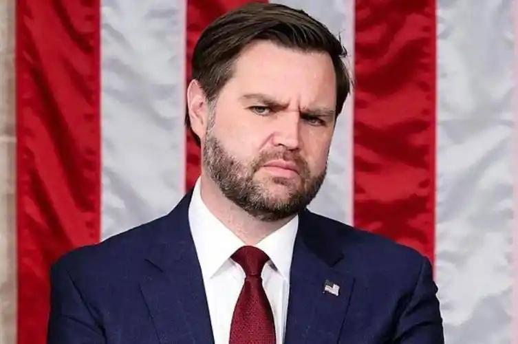 美国政坛可能要出大事了：万斯大概率要当选总统。他如果真入主白宫，整个美国，从内到