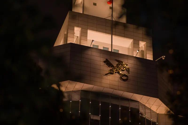 深圳海关缉私局干得漂亮，破获了一起7800万元的特大走私黄金案！2025年3月，