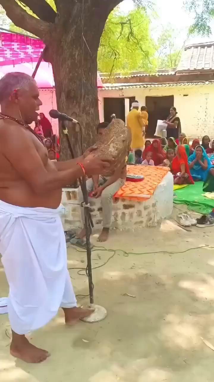 这波操作我看傻了。