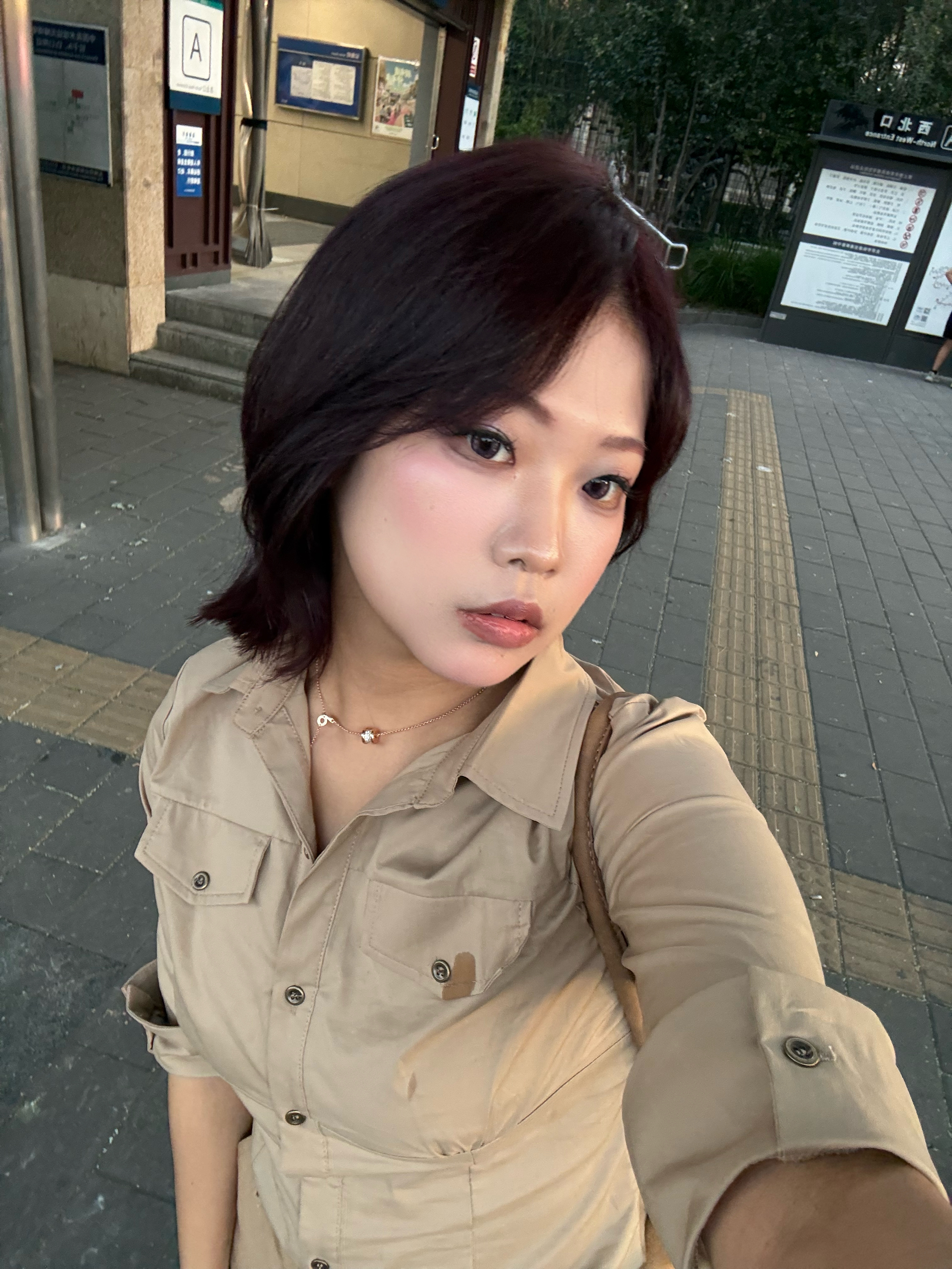 一不小心剪成麻辣女兵了。。。 ​​​