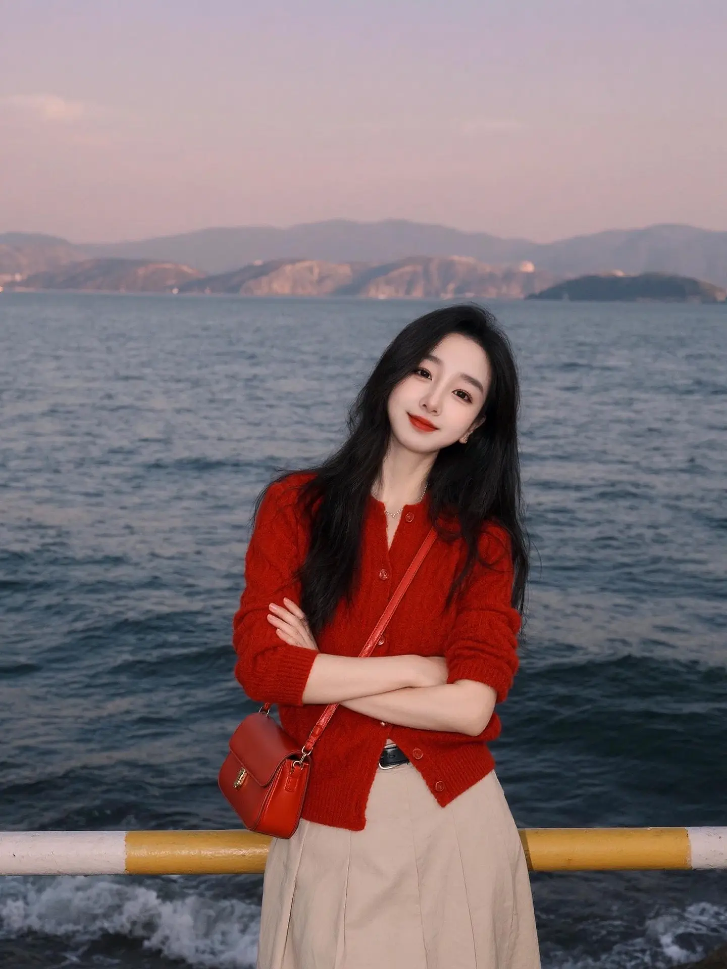 人活着就小时候那几年，                 剩下的全是朝花夕拾