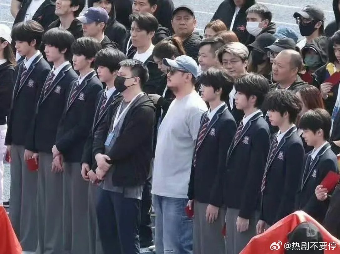 这部剧上之前我们的少年时代2希望我能把四代的这些孩子分清楚感觉粉丝要是控评最重要