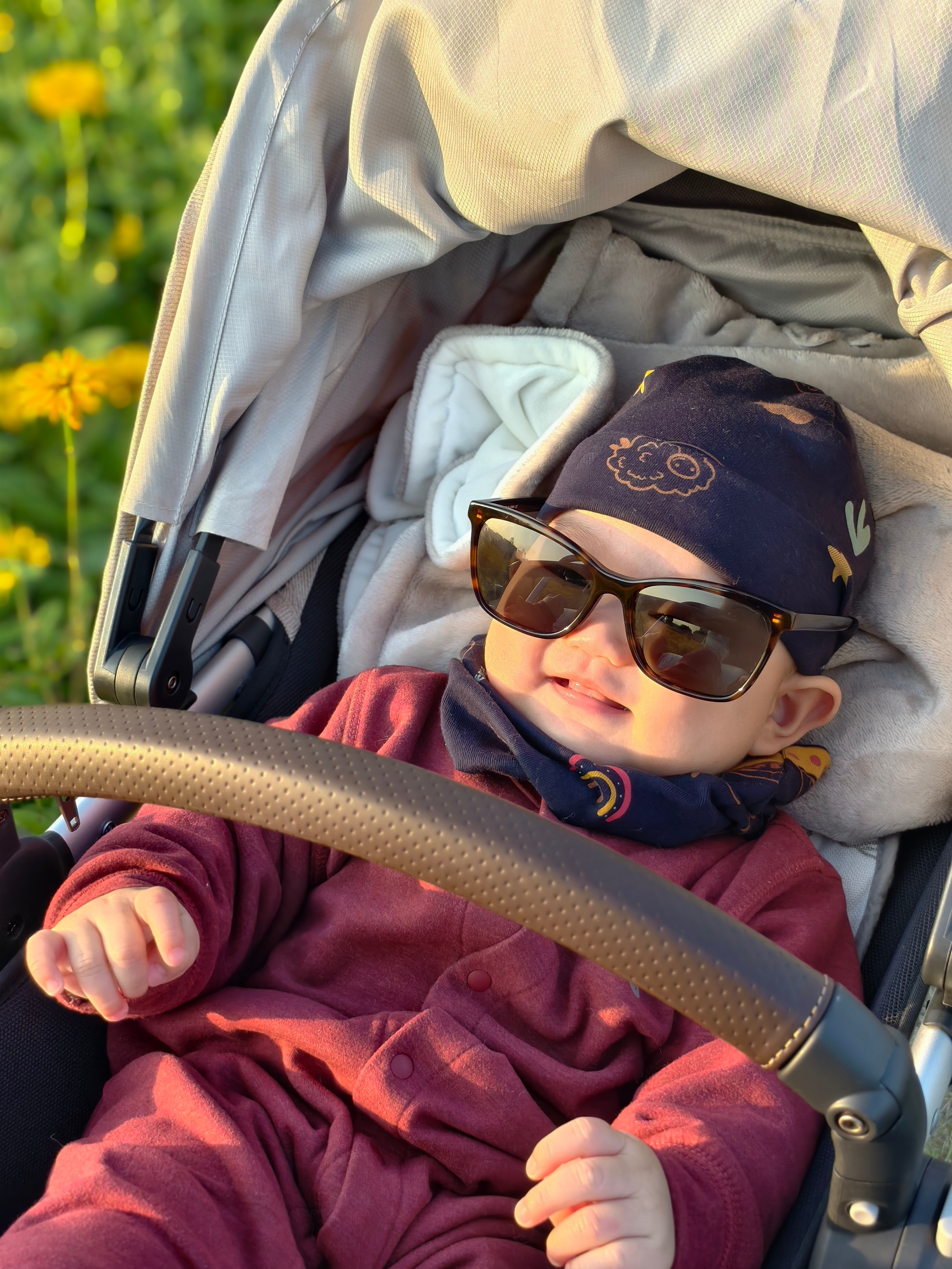 明年生娃基本不用再花钱我滴乖乖！这鼓励有点给力啊～我要不要再要个二胎？该说不说，