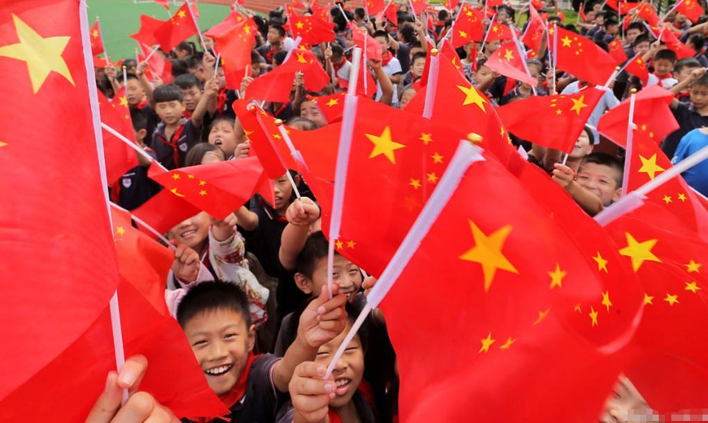 再拖下去，汹涌的民意真的压不住了！国防部发言人说得明明白白：我们已经保持了最大克