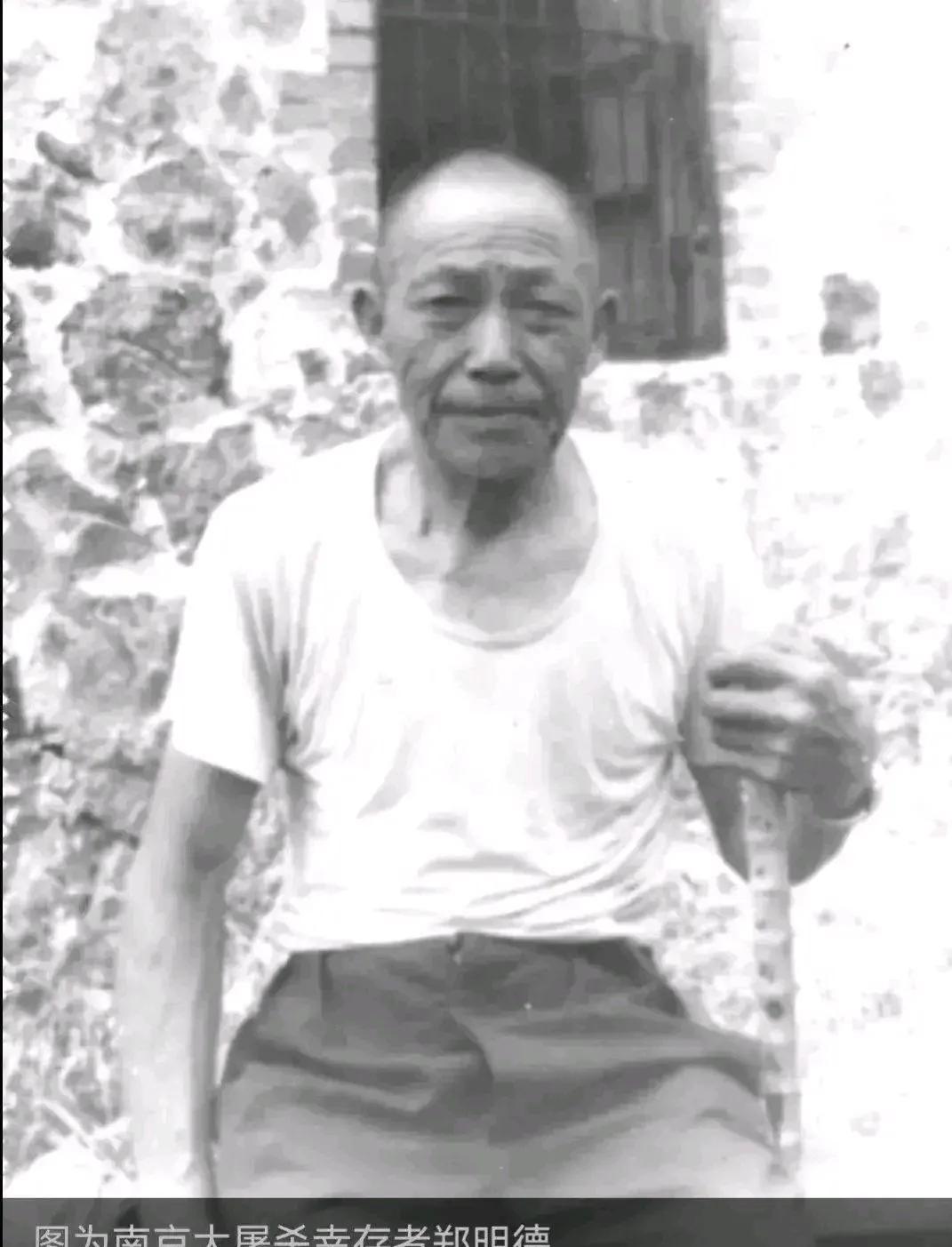 1937年，一名女子惨遭日军凌辱。让人愤怒的是，日军竟然让其小叔子高举蜡烛照明，
