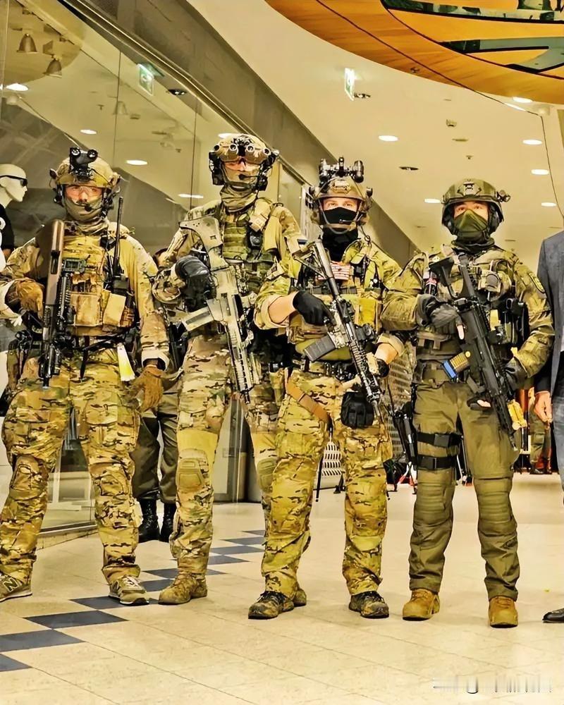 现代战术并不是说一次性执行的有多完美，而是要考虑的非常全面，以及对于突发情况进行