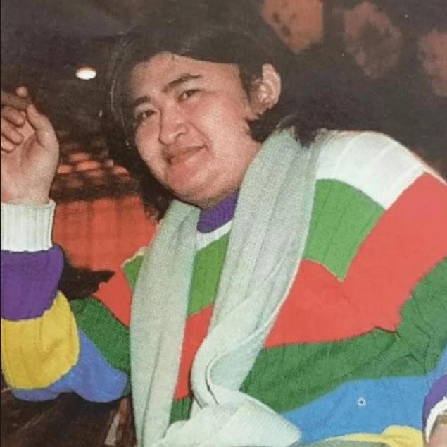 刘欢年轻时也曾遭遇“封杀”
《便衣警察》、《亚洲雄风》大火之后，刘欢突然遭遇了封