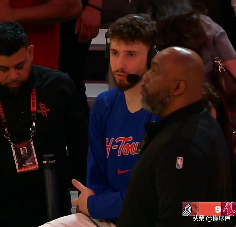 累！申京谈杜兰特：

“KD太累了。”

“我们必须分担他的压力。”

“不能太