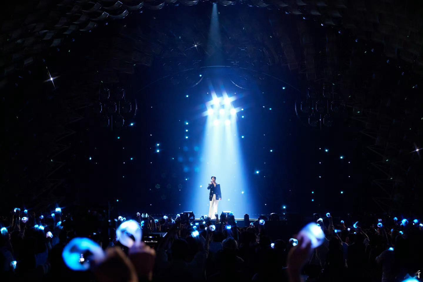 太帅了周兴哲开口就是那个味