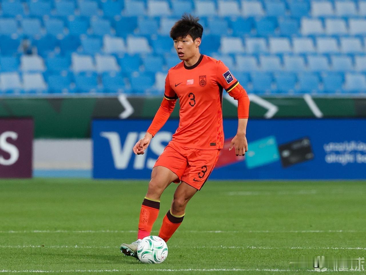 山东泰山是国安看上的内援都抢吗？之前北京国安有意河南队的黄锐锋，现在说大概率是被