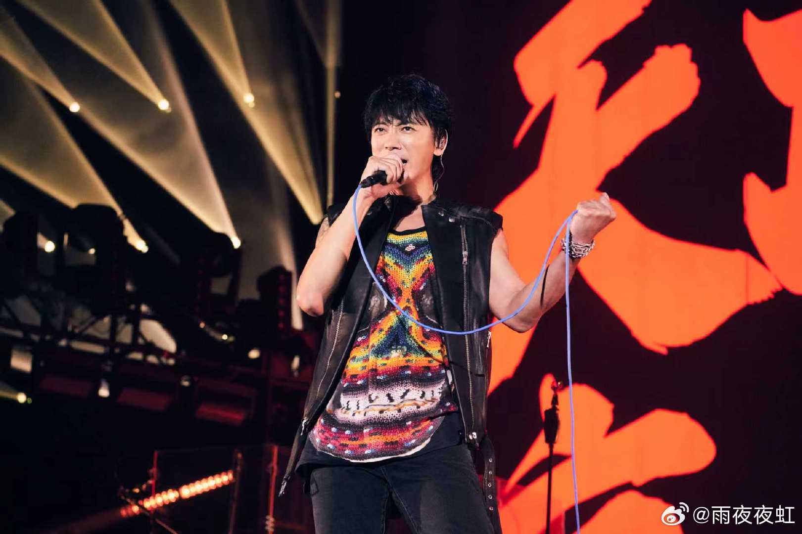 苏见信自比老酒后劲很强信在长沙说“原来我努力起来这么可怕”，这场巡演就是最好的证