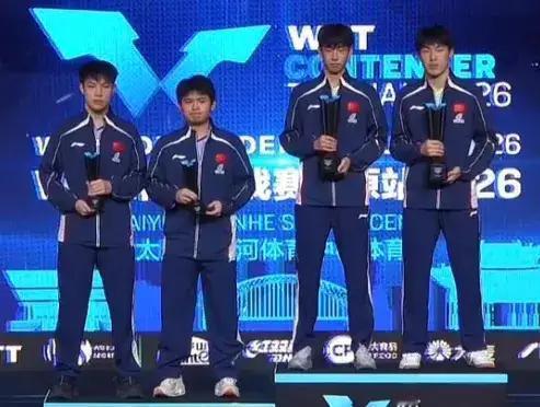 林诗栋太原挑战赛上的表现
状态依然没调整好，男双决赛中他比黄友政先上头，这不是一