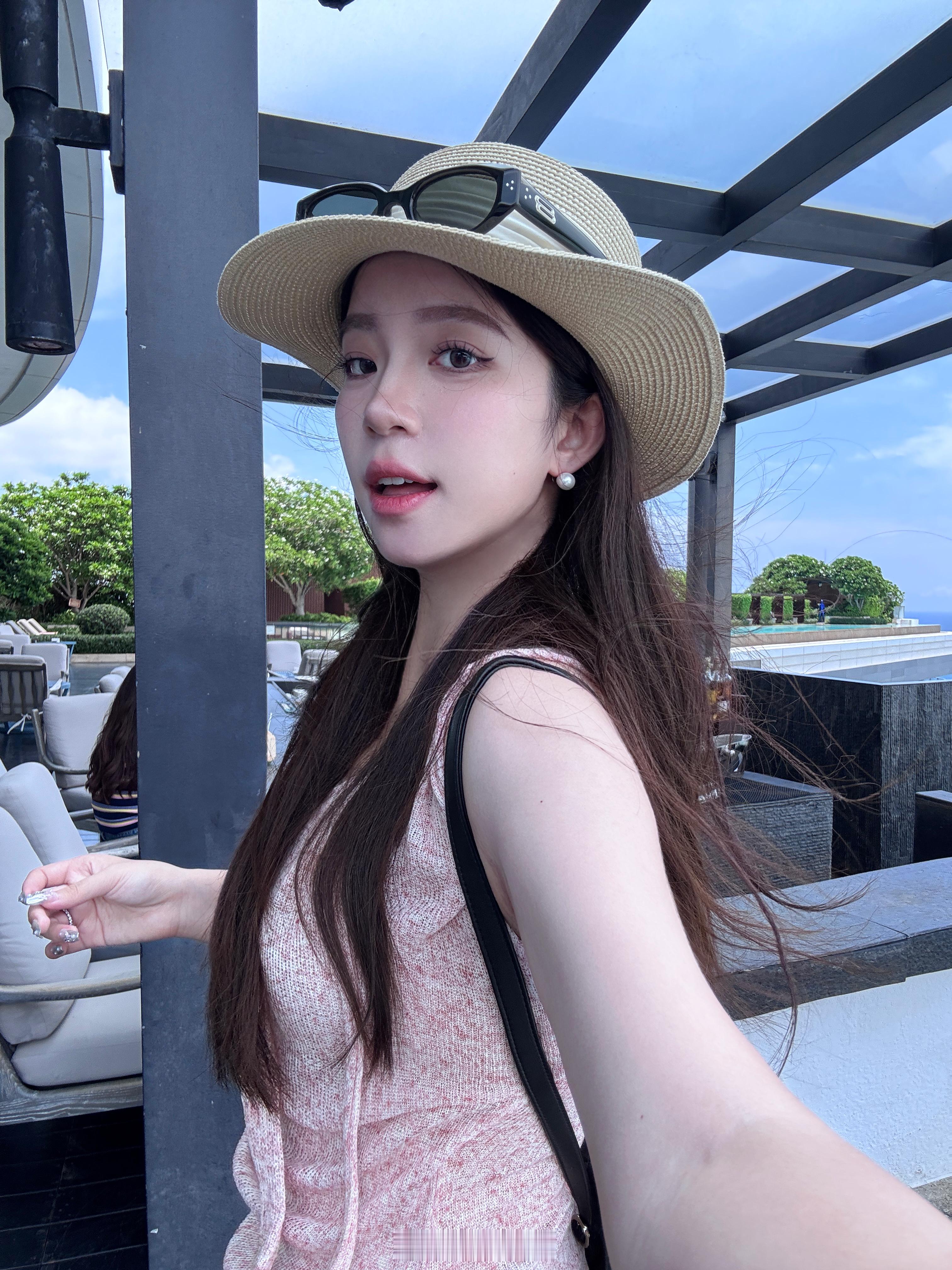 又来三亚躺着了  ​​​