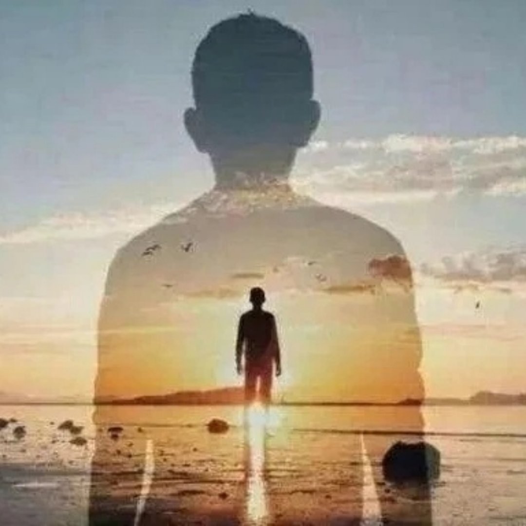 人这一辈子，可能会放弃很多东西，很多人，但最可怕的，就是放弃自己。——《撒野》 