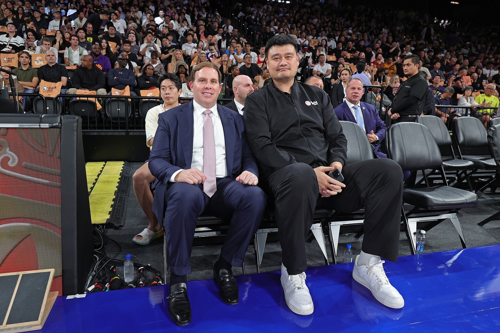 独行侠目前3胜7负排名西部倒数第二名。据Substack名记Marc Stein