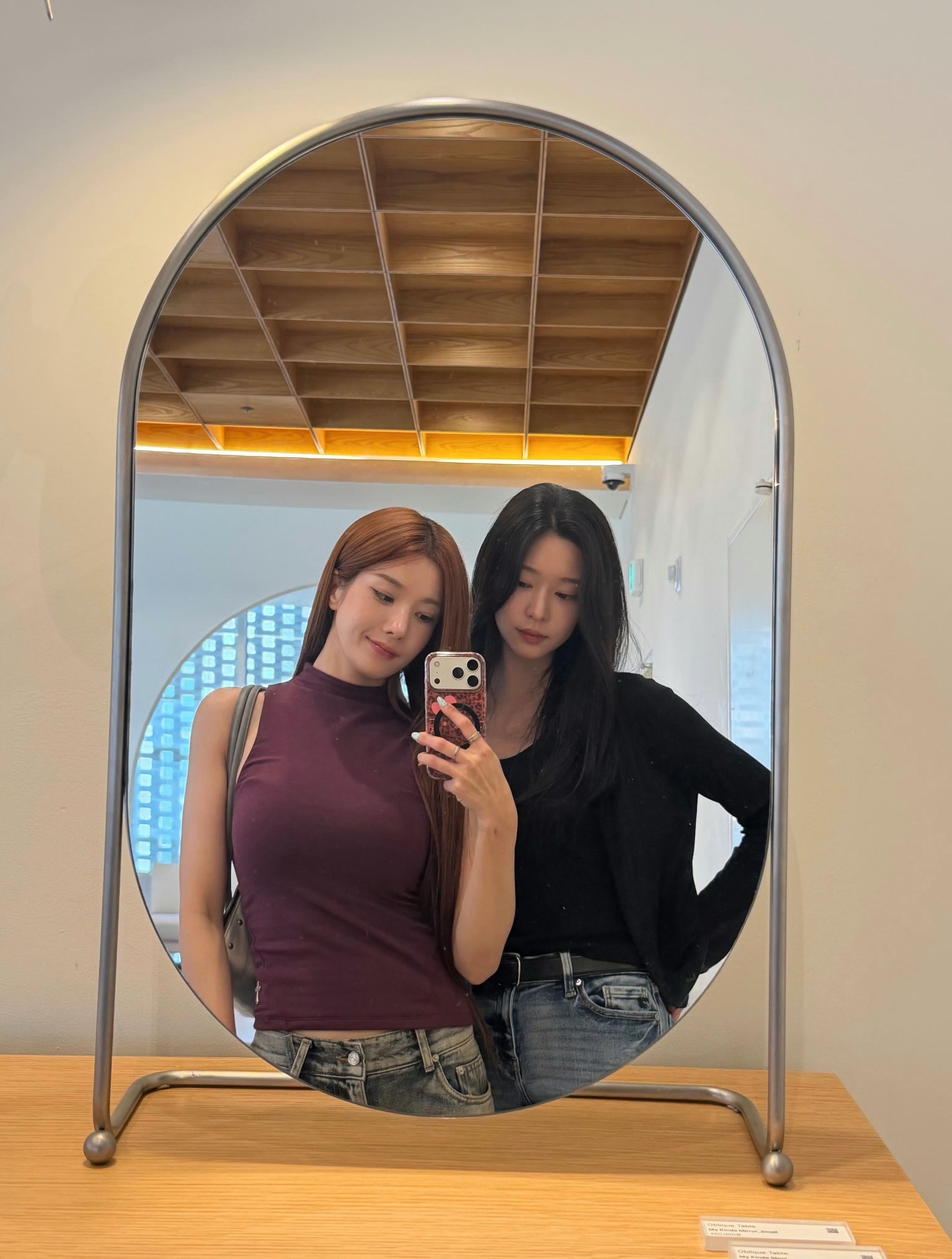 IZONE[超话]  珉周ins权恩妃金珉周 ​​​