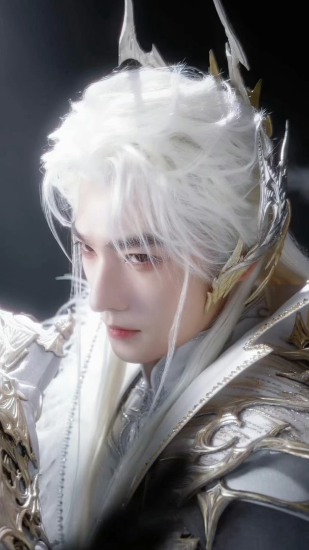 杨洋这未免太超过了！比建模还建模的男人🥺我勒个神本无相🤲杨洋倩女幽魂cos