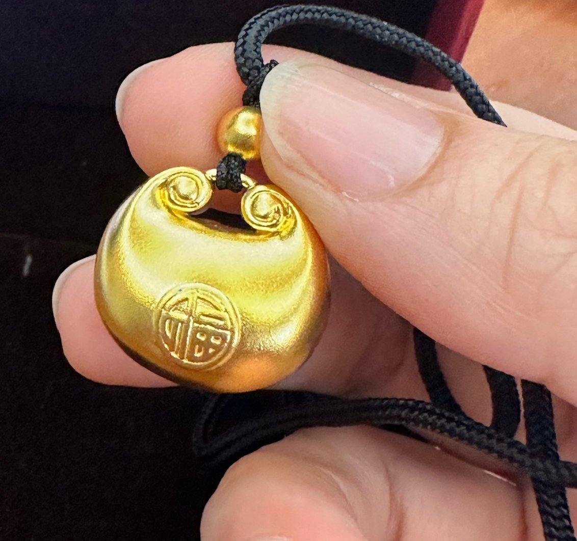 女子5.5克黄金戒指换新只剩下2克不是，你在方便面、酱油这些宣传话术上动手脚就算