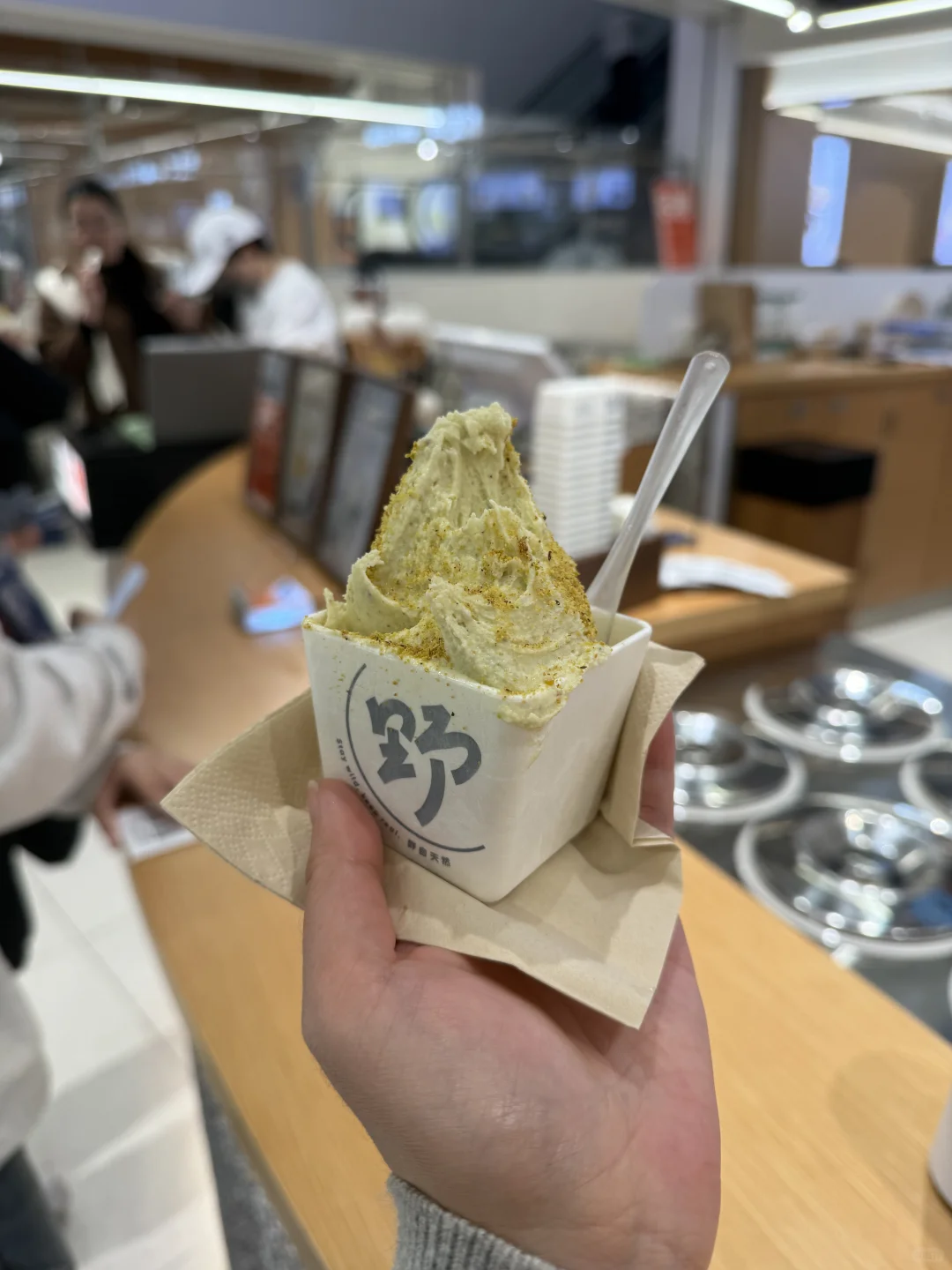 温岭银泰解锁🔓新区域 野人先生gelato安排